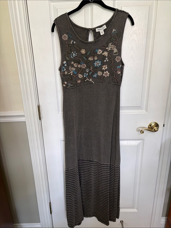 Coldwater Creek Dresses & Skirts - Coldwater Creek Floral Embroidered Striped Sleeveless Maxi Dress BOHO Beach